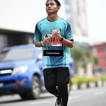Runner Photo 8956574