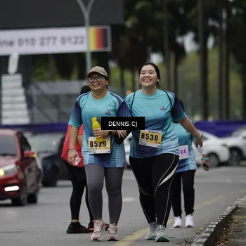 Runner Photo 8956635