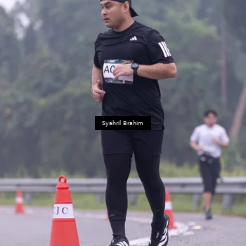 Runner Photo 8956640
