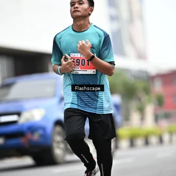 Runner Photo 8956643