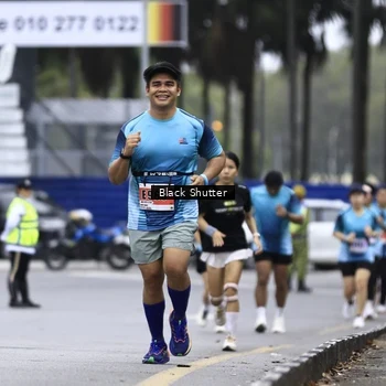 Runner Photo 8956672