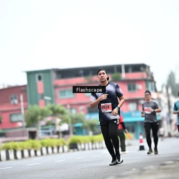 Runner Photo 8956687