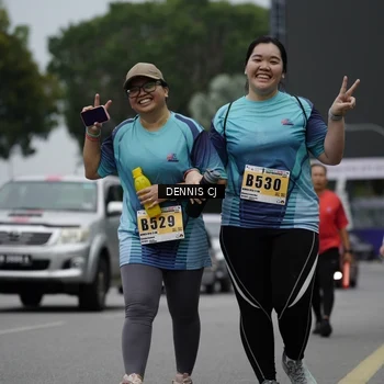 Runner Photo 8956691