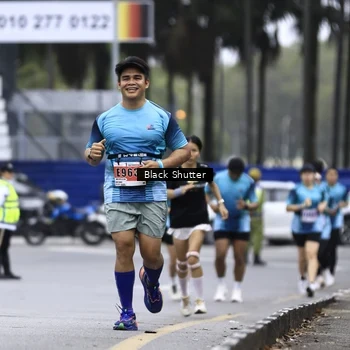 Runner Photo 8956692