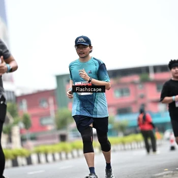 Runner Photo 8956731
