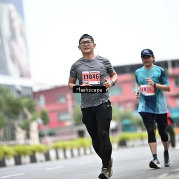 Runner Photo 8956744