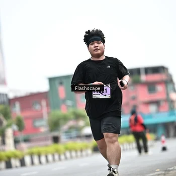 Runner Photo 8956812