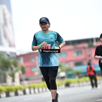 Runner Photo 8956817