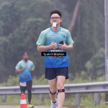 Runner Photo 8956819