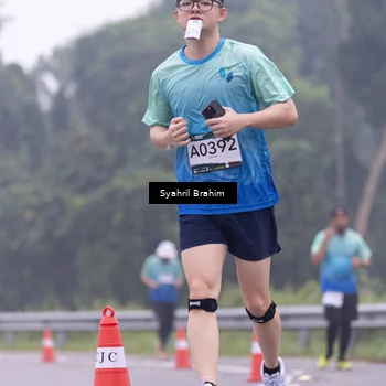 Runner Photo 8956849