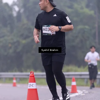 Runner Photo 8956860