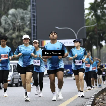 Runner Photo 8956876