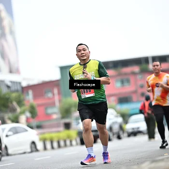Runner Photo 8956997