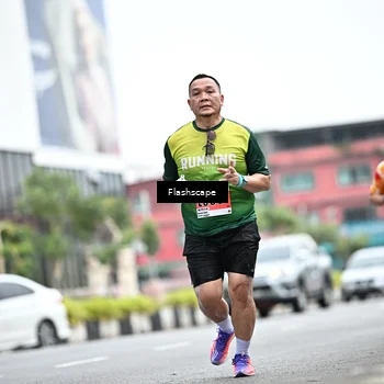 Runner Photo 8957028
