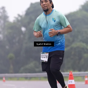 Runner Photo 8957044