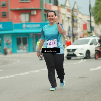 Runner Photo 8957112