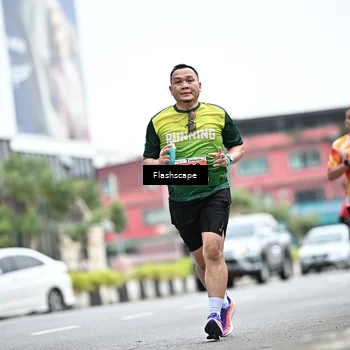 Runner Photo 8957144