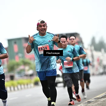 Runner Photo 8957263