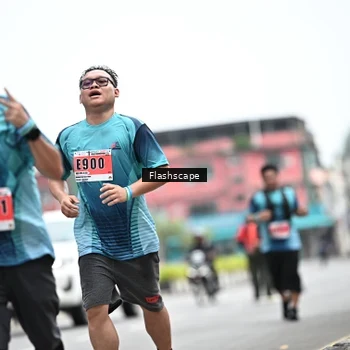 Runner Photo 8957327