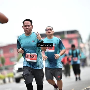 Runner Photo 8957329