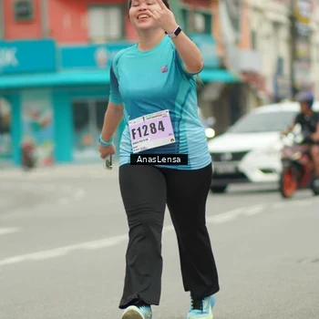 Runner Photo 8957339