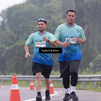 Runner Photo 8957396