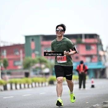 Runner Photo 8957417