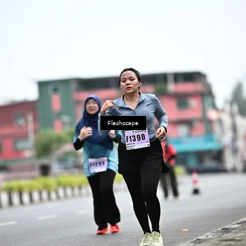 Runner Photo 8957492