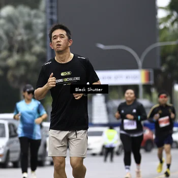 Runner Photo 8957668
