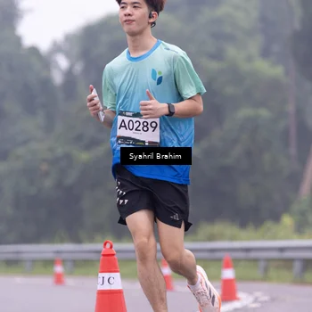 Runner Photo 8957673