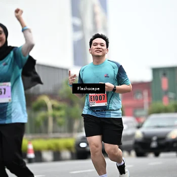 Runner Photo 8957709