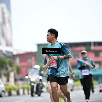 Runner Photo 8957851