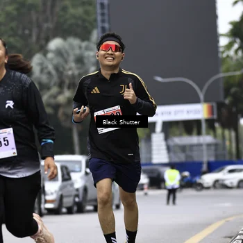 Runner Photo 8957899