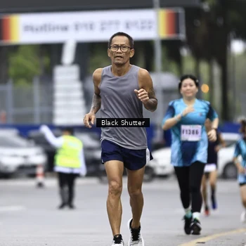 Runner Photo 8958006