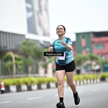 Runner Photo 8958080
