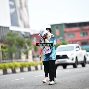 Runner Photo 8958140
