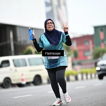 Runner Photo 8958331