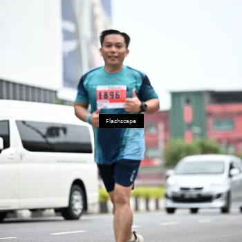 Runner Photo 8958481