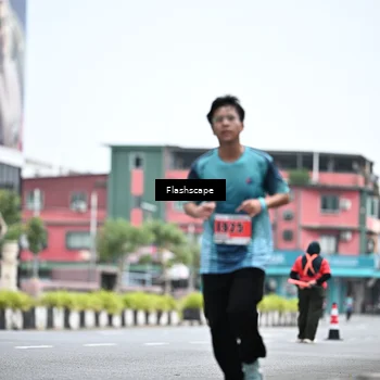 Runner Photo 8958619