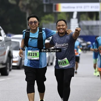 Runner Photo 8958701