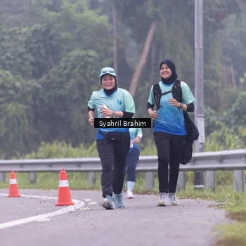 Runner Photo 8958724