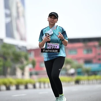 Runner Photo 8958726