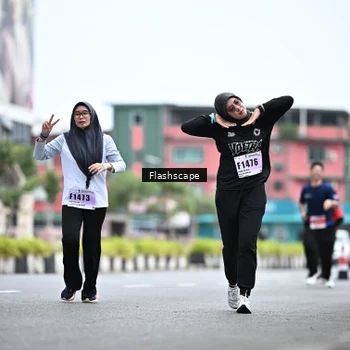 Runner Photo 8958812