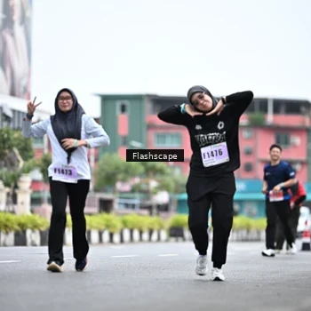 Runner Photo 8958844