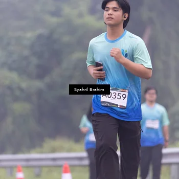 Runner Photo 8958924