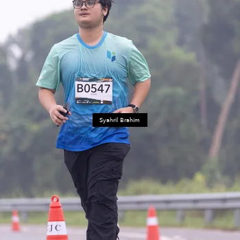 Runner Photo 8958981