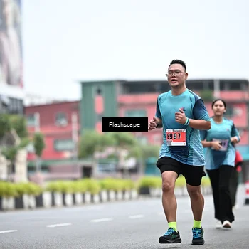 Runner Photo 8959090