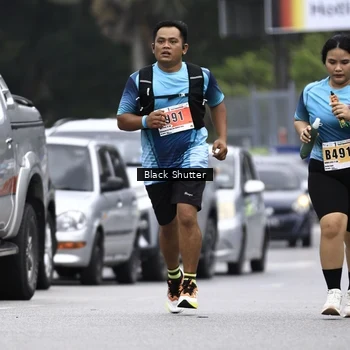 Runner Photo 8959249