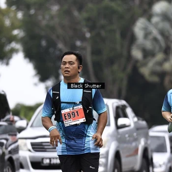 Runner Photo 8959311