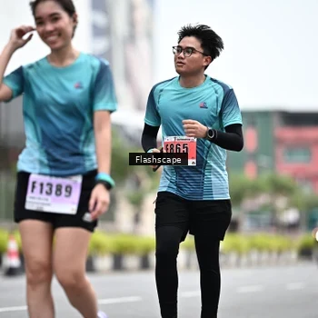 Runner Photo 8959319